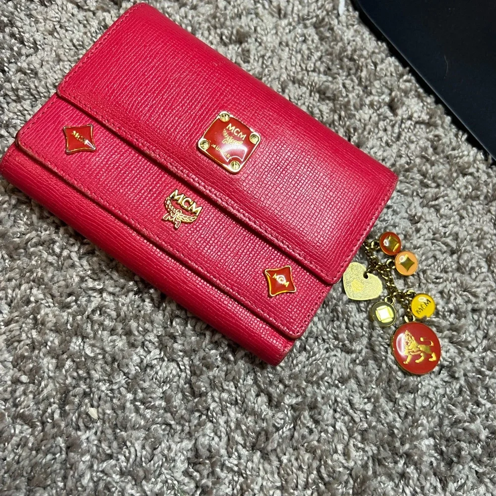 MCM Tri fold Pink Wallet with Gold Details - Picture 17 of 17